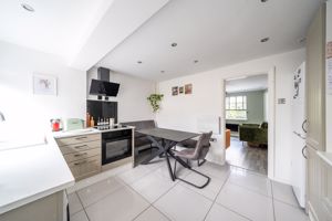 Kitchen/Diner- click for photo gallery